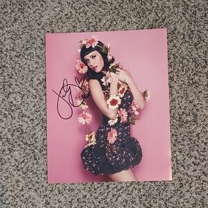 Katy Perry Signed Autograph Photo
